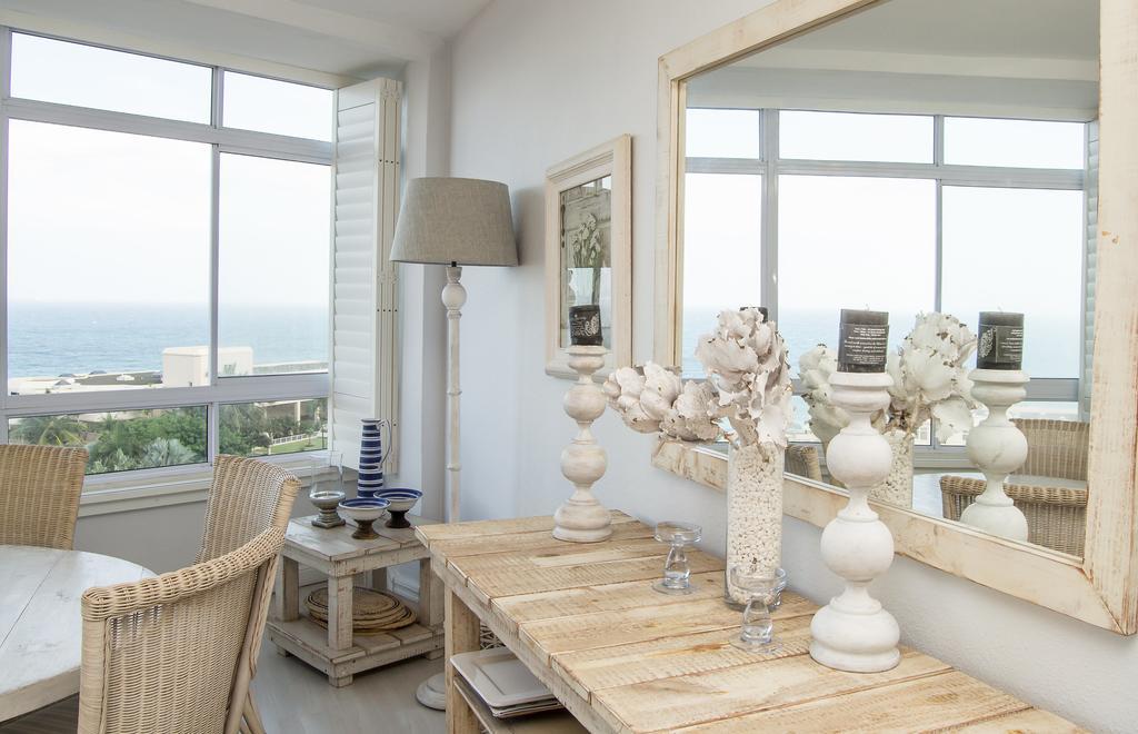 43 Sea - By In Umhlanga