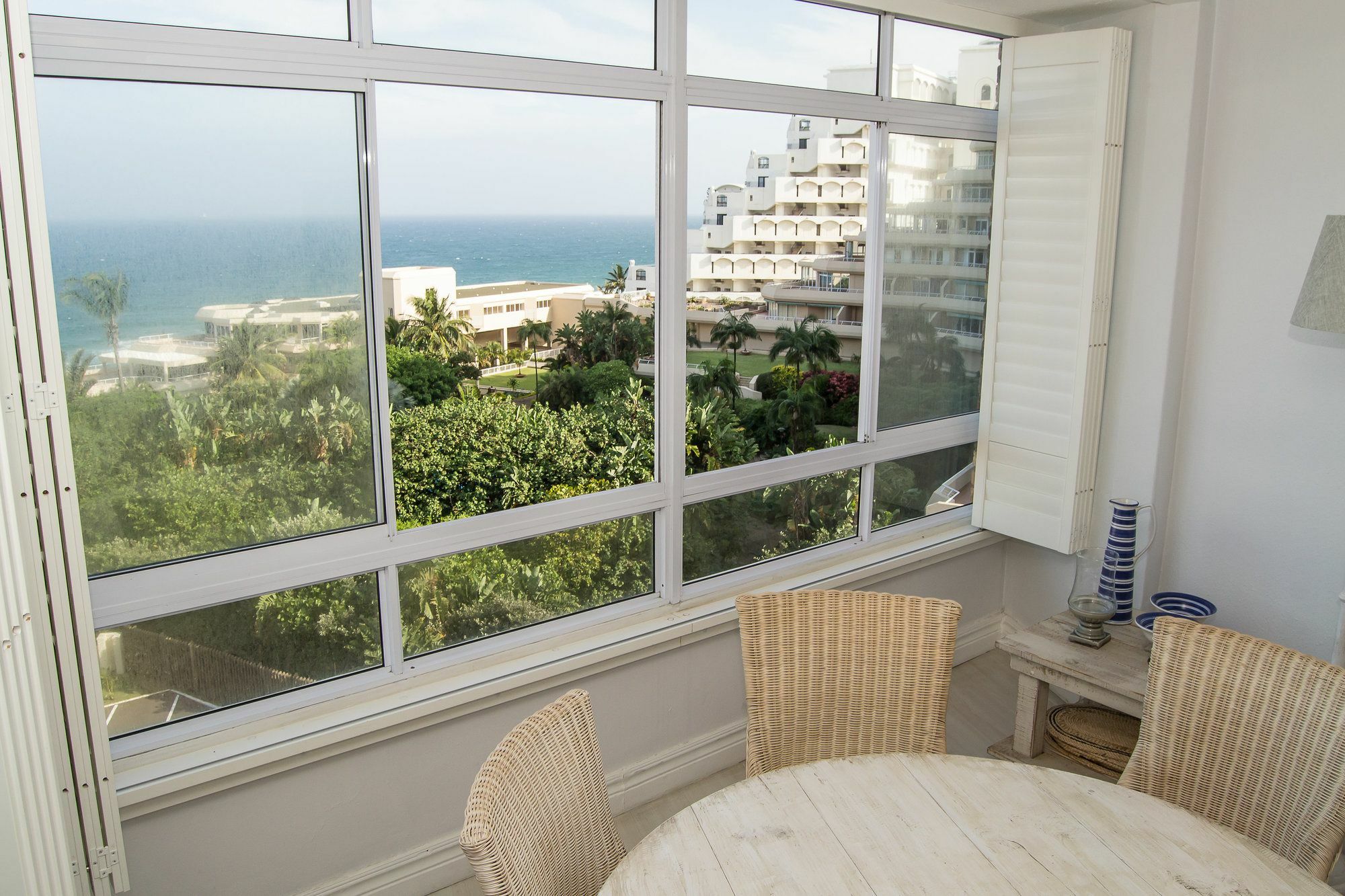 43 Sea - By In Umhlanga * Durban